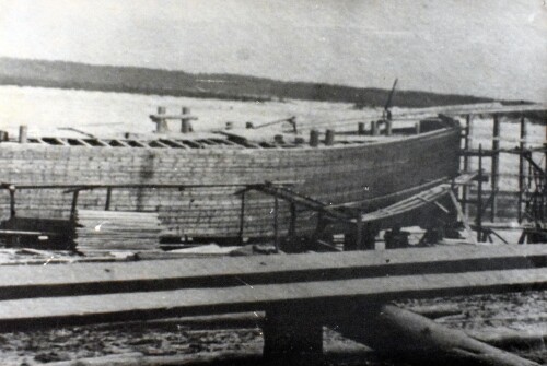 1932г. Мариинский Посад. судоверфь. строительство баржи
