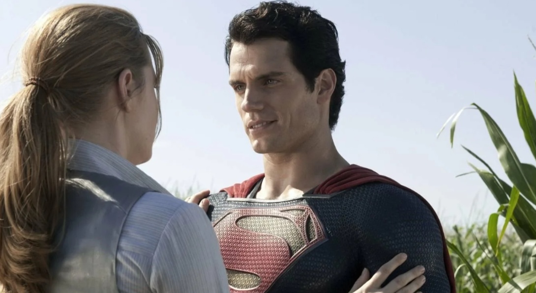 "Авторитетов" тесно свяжут с "Суперменом: Наследие" и спор фанатов "Человека из стали"