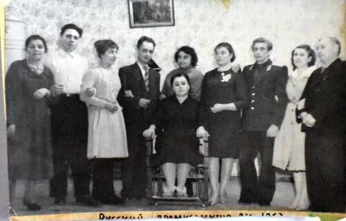 1963G.-MARIINSKII-POSAD.-RUSSKII-DRAMKOLLEKTIV-PRI-RAIONNOM-DOME-KULTURY.jpg