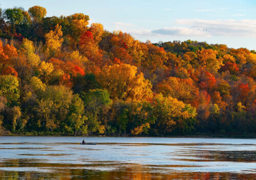 SAINT PAUL, MN - OCTOBER 22: General views of fall colors along the lakeshore of Pickerel Lake on Oc