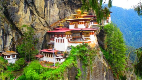 Tigers Nest Monastery in Bhutan e1607861691517