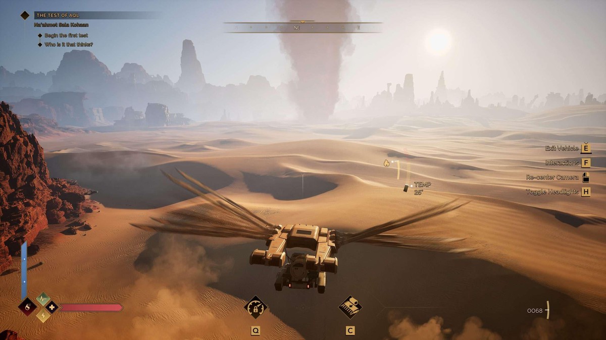 Пустыня, транспорт и герои на скриншотах survival-игры «Dune: Awakening»