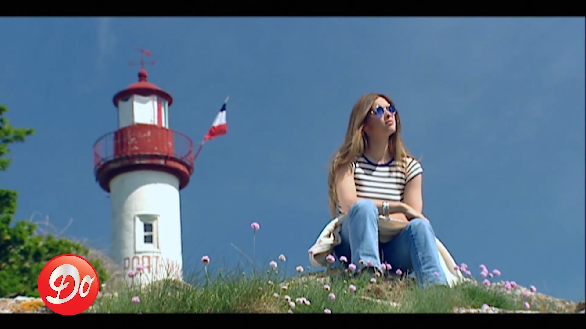 https://e.radikal.host/2024/07/21/Helene---Imagine-Clip-single-officiel.mp4_snapshot_02.24.608.jpg