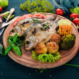 2019Food___Seafood_Grilled_fish_on_a_board_with_vegetables_138379_1