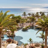 tenerife-kanary-ispaniia-basseiny-palmy-more-otel