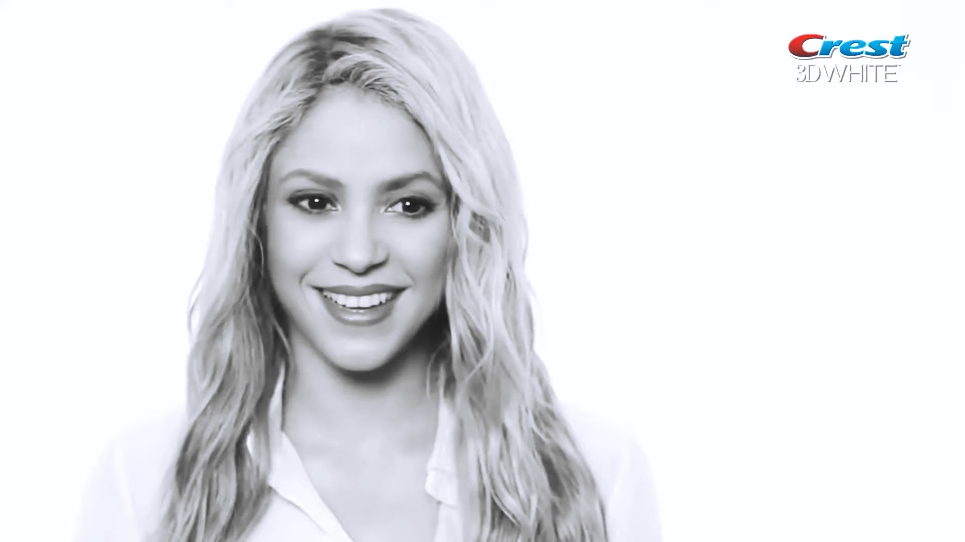 https://e.radikal.host/2024/12/11/Shakira---Comercial-Oral-B-El-Poder-De-La-Sonrisa.mp4_snapshot_00.26.784.jpg