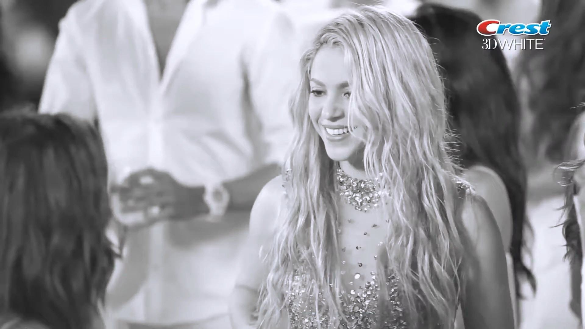 https://e.radikal.host/2024/12/11/Shakira---Comercial-Oral-B-El-Poder-De-La-Sonrisa.mp4_snapshot_00.42.930.jpg