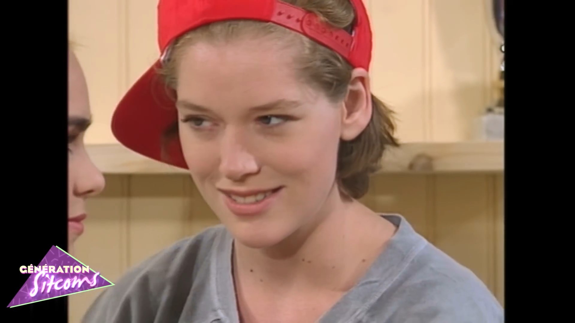 https://e.radikal.host/2024/12/12/Helene-et-les-garcons---Episode-21.mp4_snapshot_15.00.740.jpg