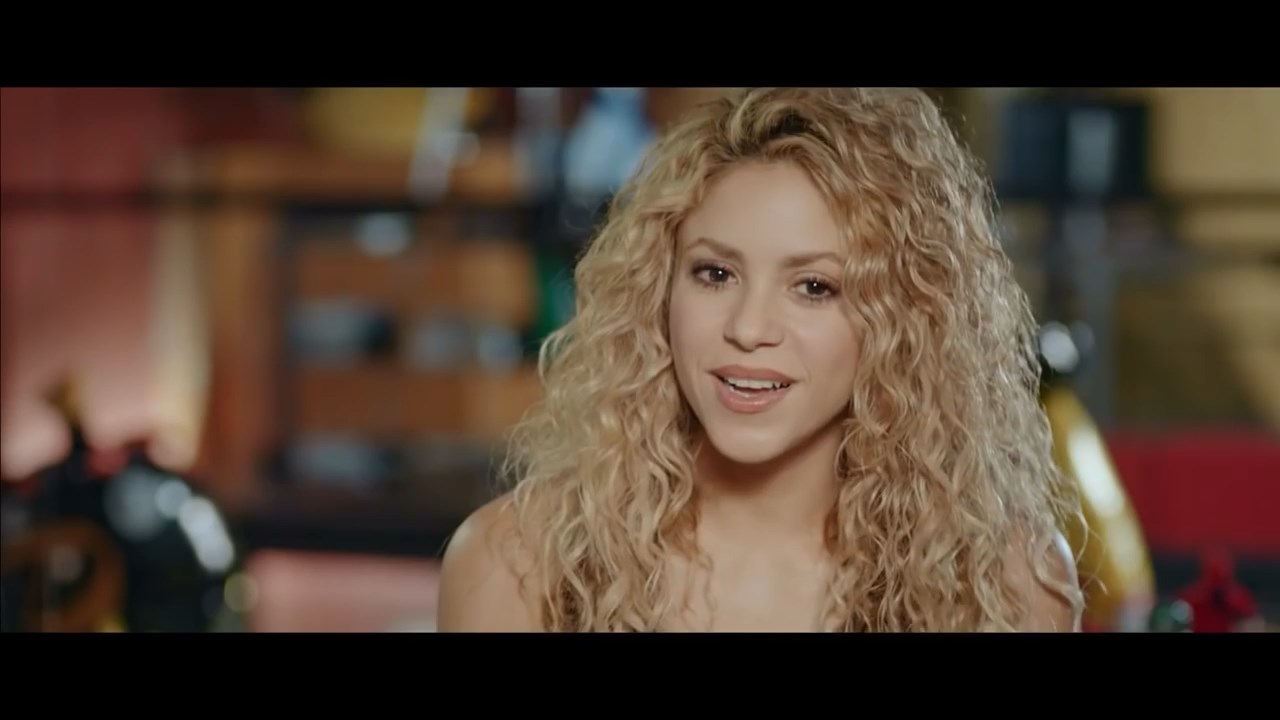 https://e.radikal.host/2024/12/20/Shakira---Angry-Birds-Commercial.mp4_snapshot_00.55.574.jpg