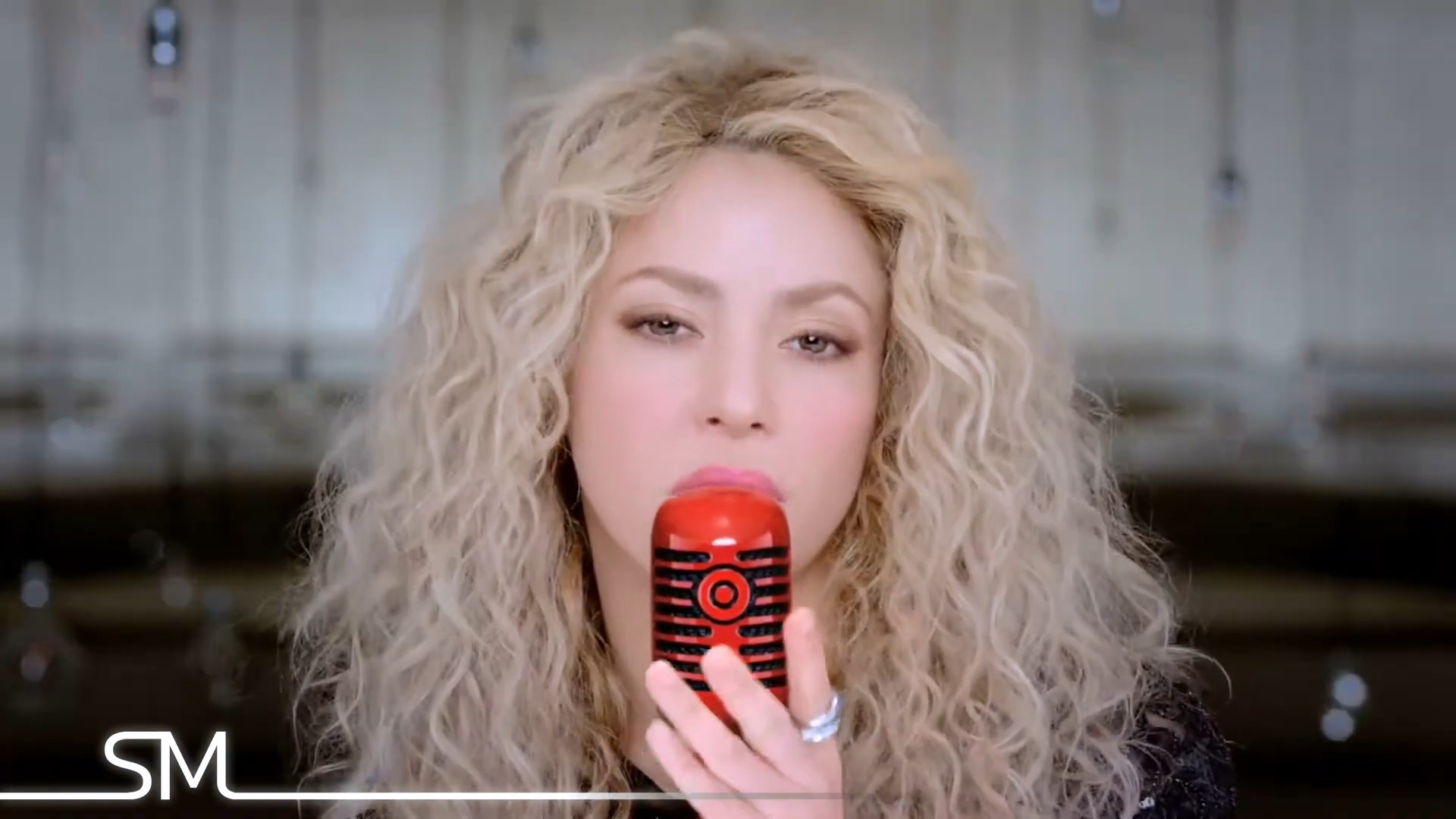 https://e.radikal.host/2024/12/25/Shakira-Commercial-_-2014-_-Target-SHAKIRA.-Empire.mp4_snapshot_00.04.583.jpg