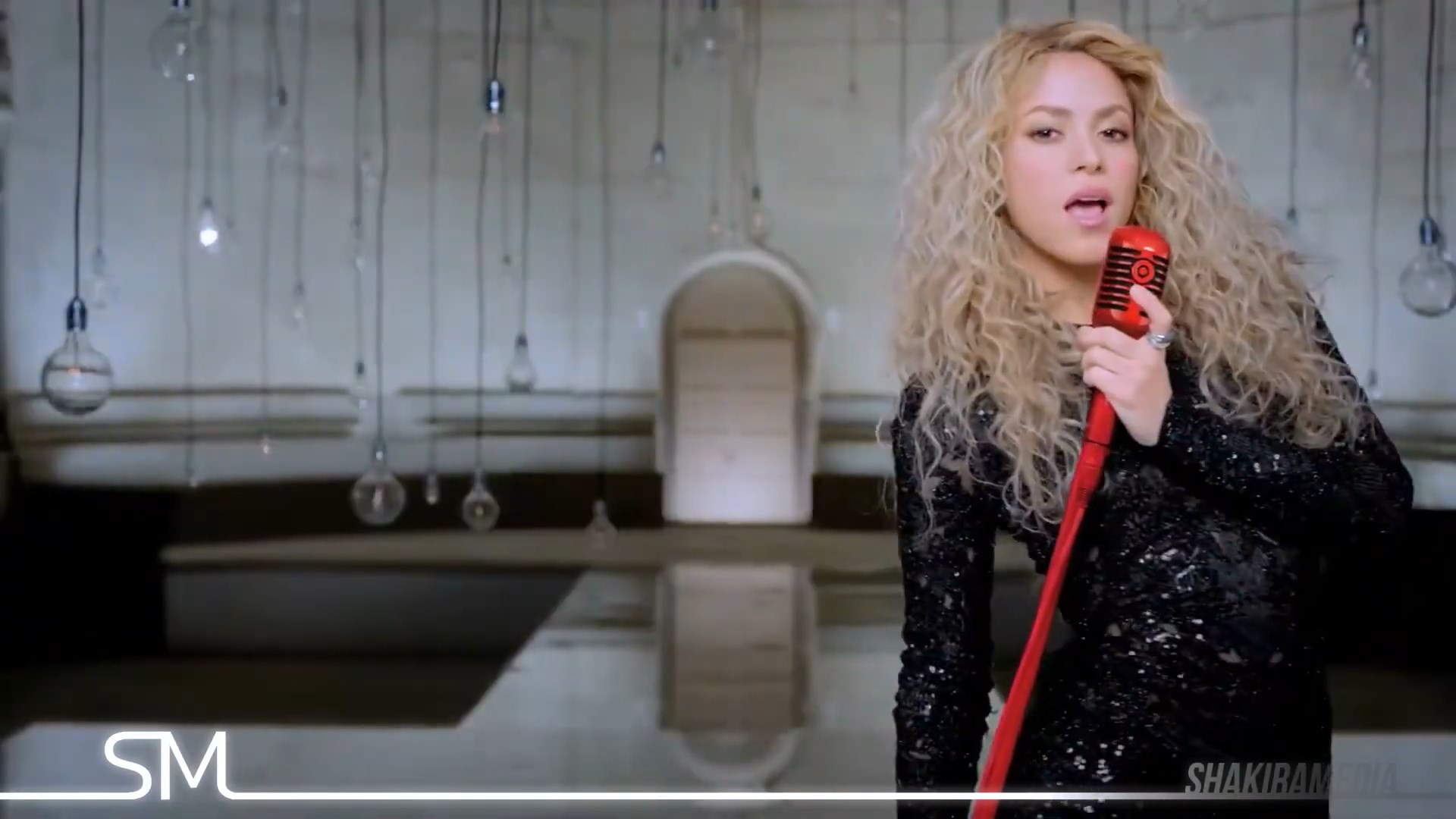 https://e.radikal.host/2024/12/25/Shakira-Commercial-_-2014-_-Target-SHAKIRA.-Empire.mp4_snapshot_00.06.787.jpg