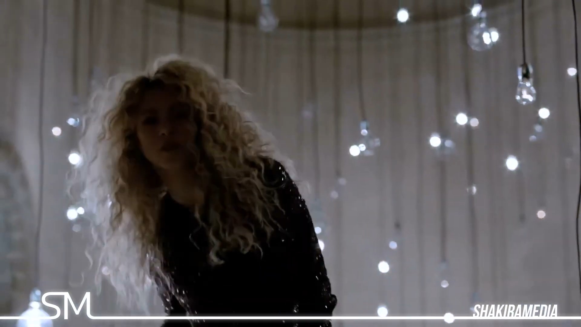 https://e.radikal.host/2024/12/25/Shakira-Commercial-_-2014-_-Target-SHAKIRA.-Empire.mp4_snapshot_00.08.589.jpg