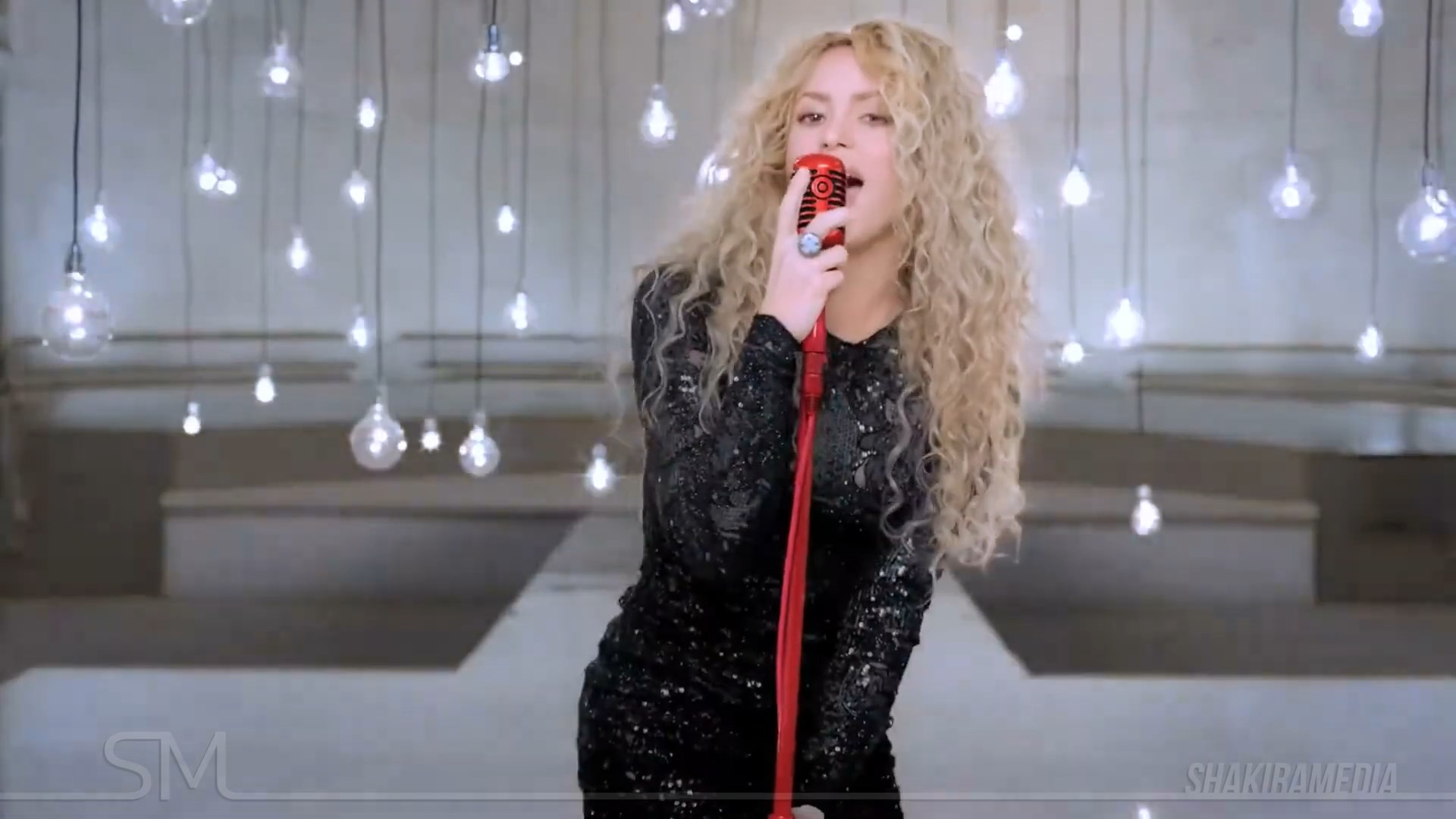 https://e.radikal.host/2024/12/25/Shakira-Commercial-_-2014-_-Target-SHAKIRA.-Empire.mp4_snapshot_00.16.287.jpg