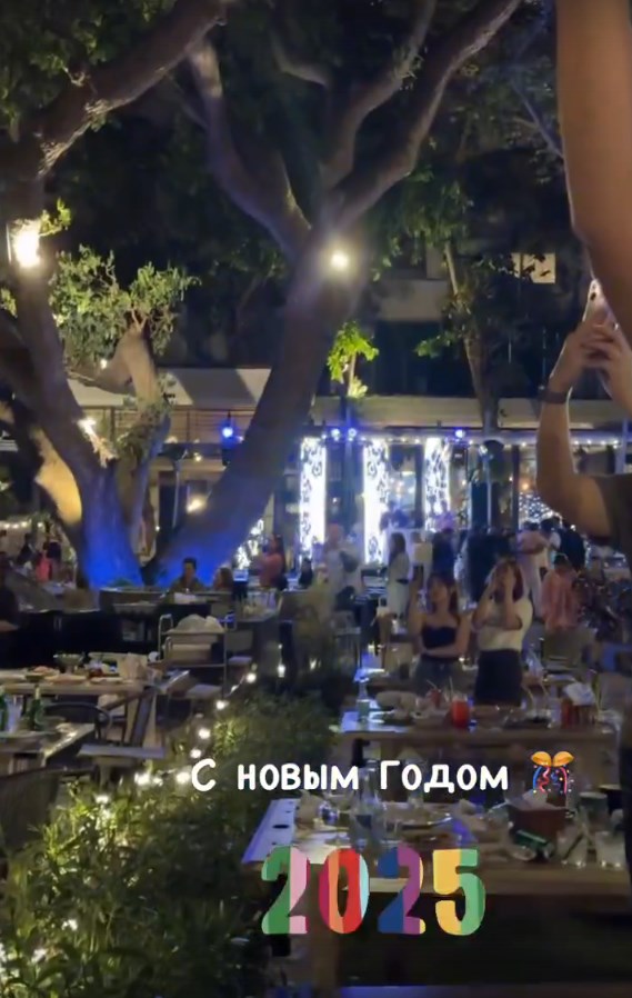 https://e.radikal.host/2025/01/01/Screenshot_15540d25a7db5a3af.jpg