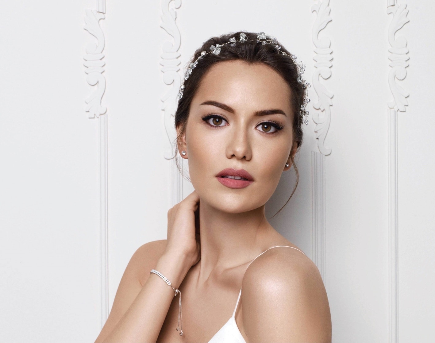 https://e.radikal.host/2025/01/16/1118full-fahriye-evcen-1.jpg