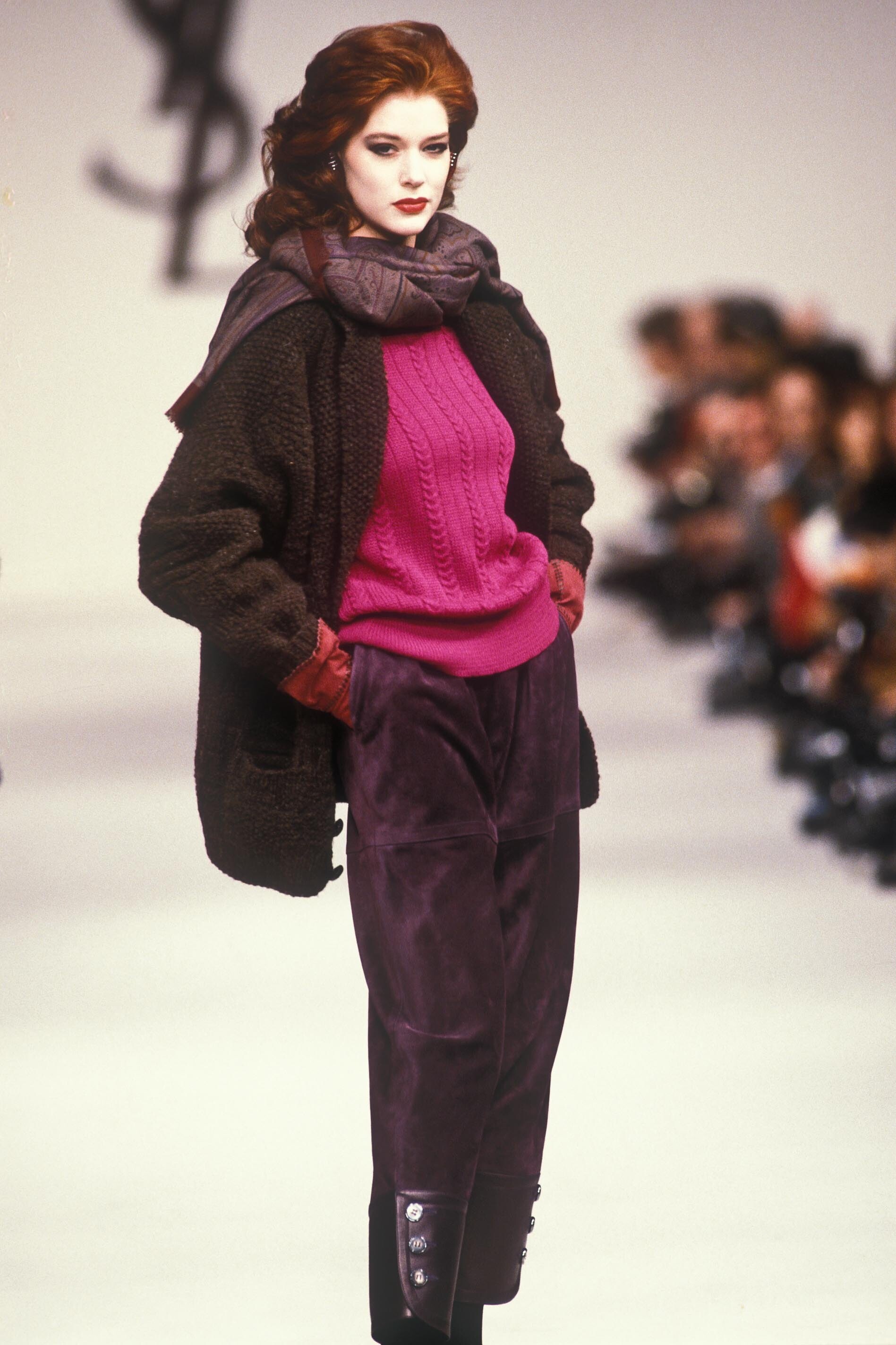 https://e.radikal.host/2025/03/03/Rochelle_Redfield_Yves_Saint_Laurent_FW1985_05.jpg.a44ba8da05a834fc6ca5700345a21f6c.jpg