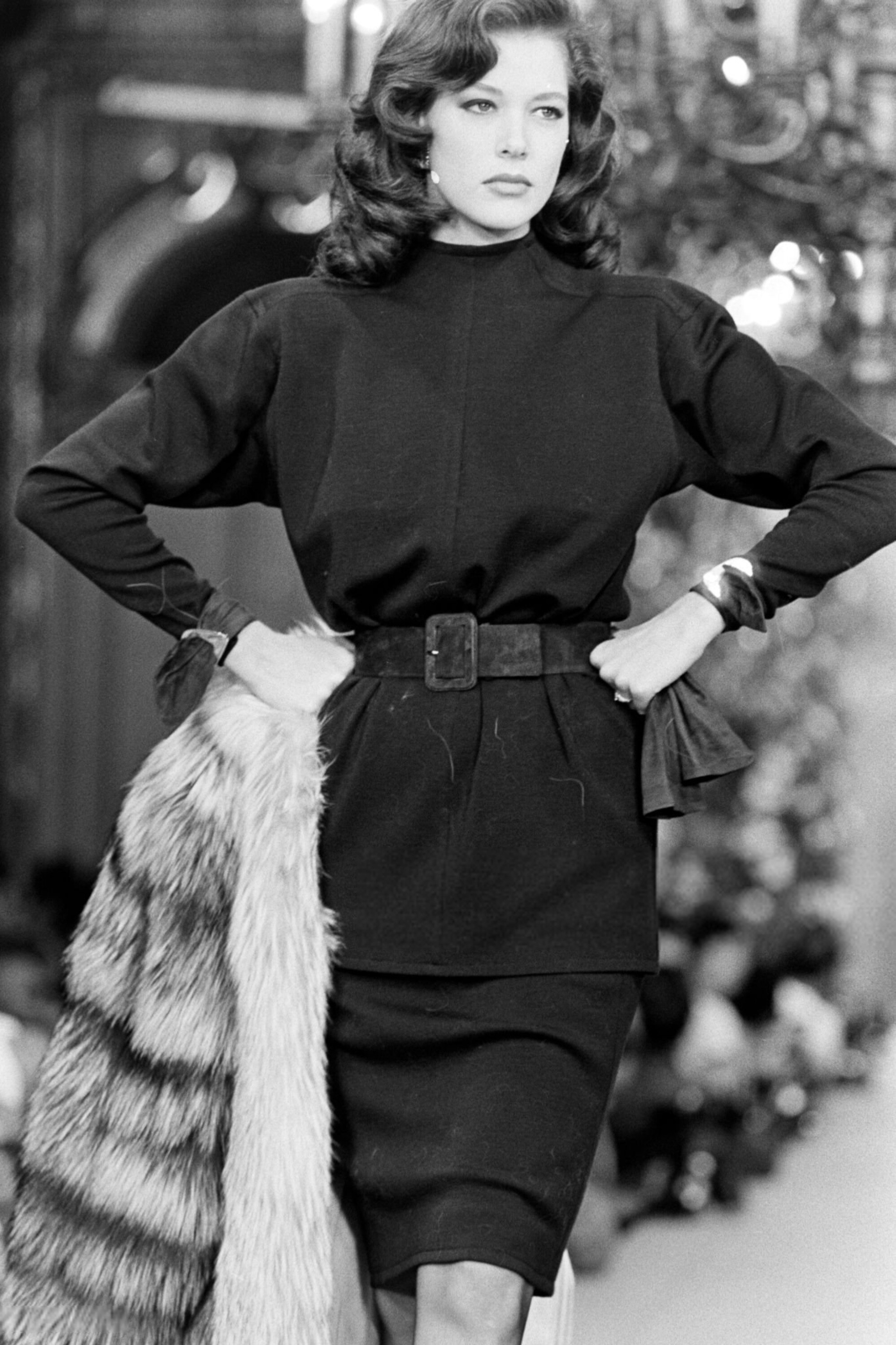 https://e.radikal.host/2025/03/03/Rochelle_Redfield_Yves_Saint_Laurent_FW1985_Couture_10.jpg.0fb0e01b0cd8e70253eb0e872a4fb7c7.jpg
