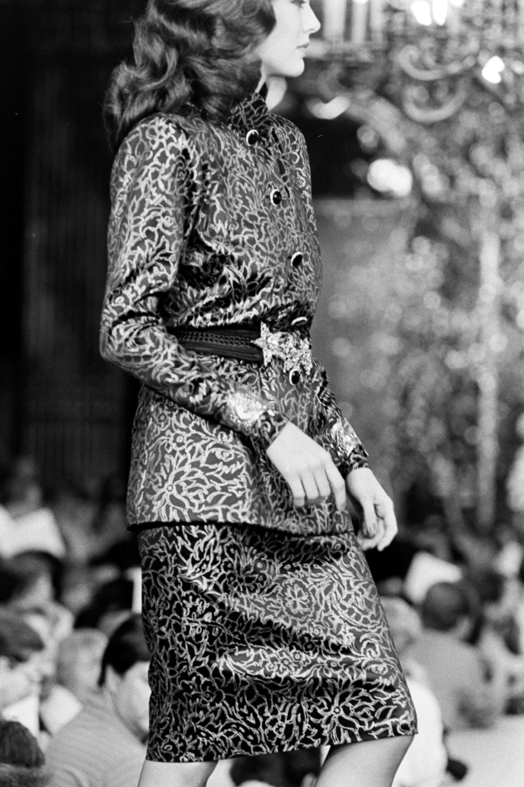 https://e.radikal.host/2025/03/03/Rochelle_Redfield_Yves_Saint_Laurent_FW1985_Couture_17.jpg.b593caa20b1765a53d80e2461c23c630.jpg