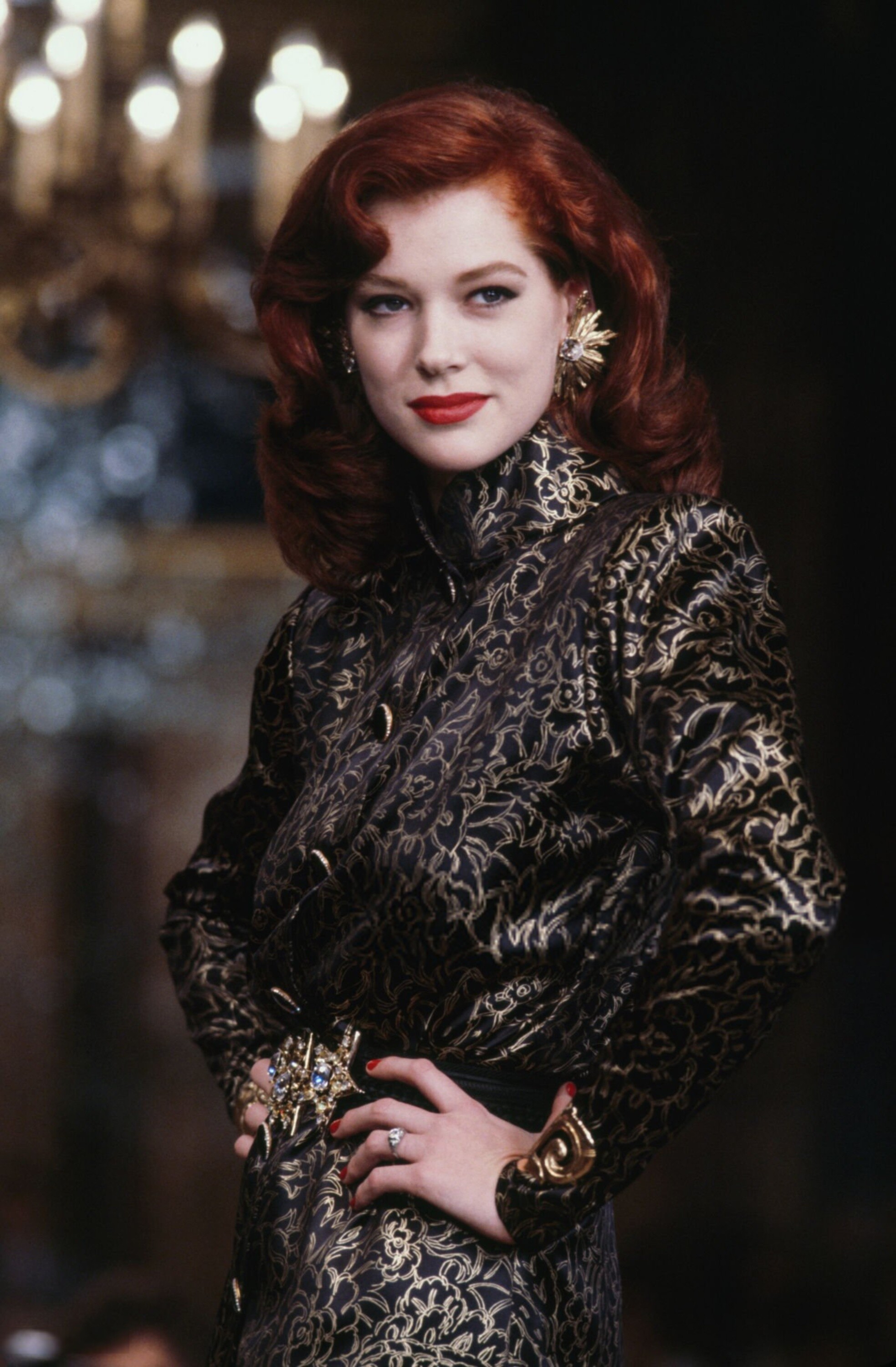 https://e.radikal.host/2025/03/03/Rochelle_Redfield_Yves_Saint_Laurent_FW1985_Couture_19.jpg.8009c7ad51584f321d00736310edf605.jpg