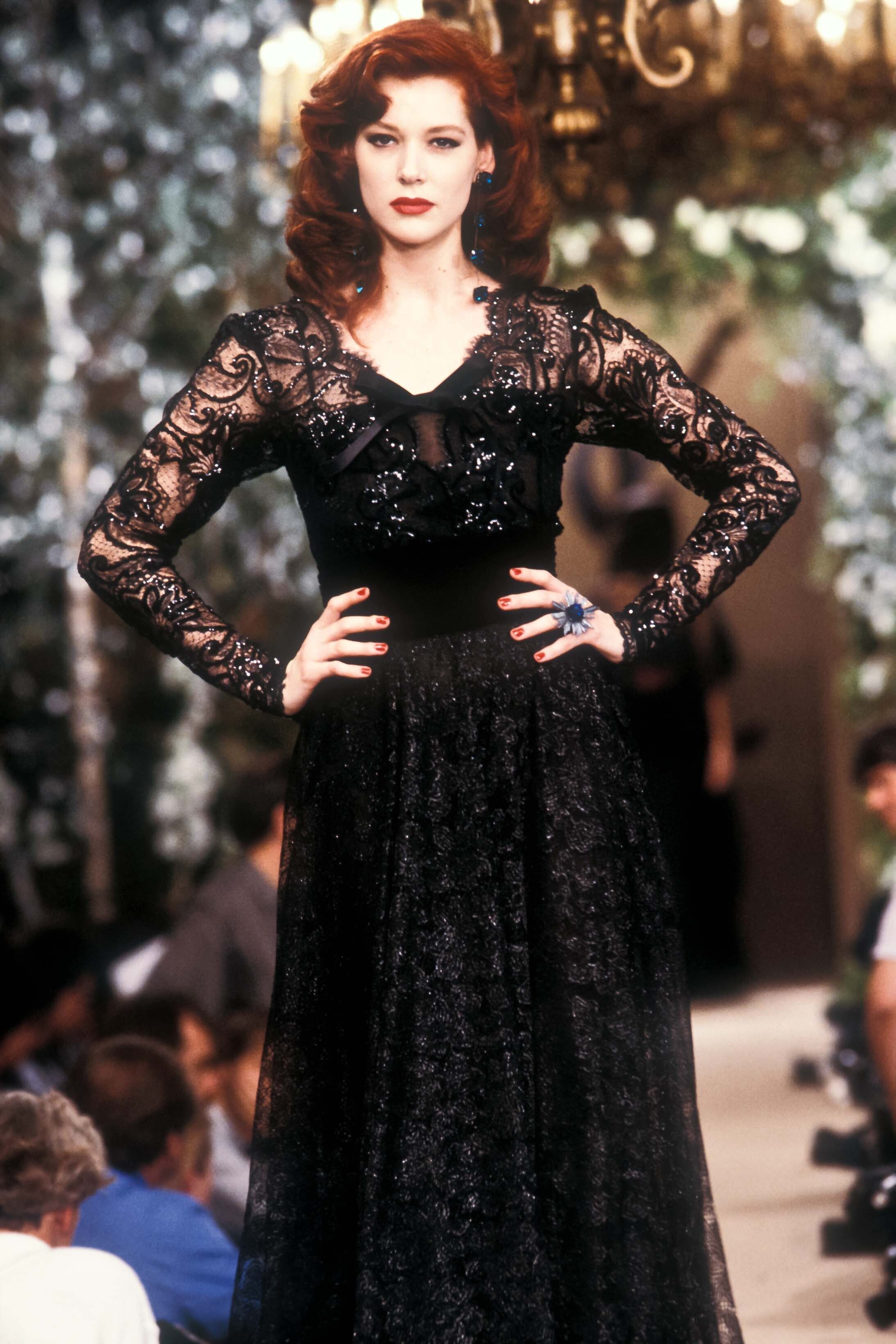 https://e.radikal.host/2025/03/03/Rochelle_Redfield_Yves_Saint_Laurent_FW1985_Couture_31.jpg.729ac1875540d9f1f5de28413ab12aa7.jpg