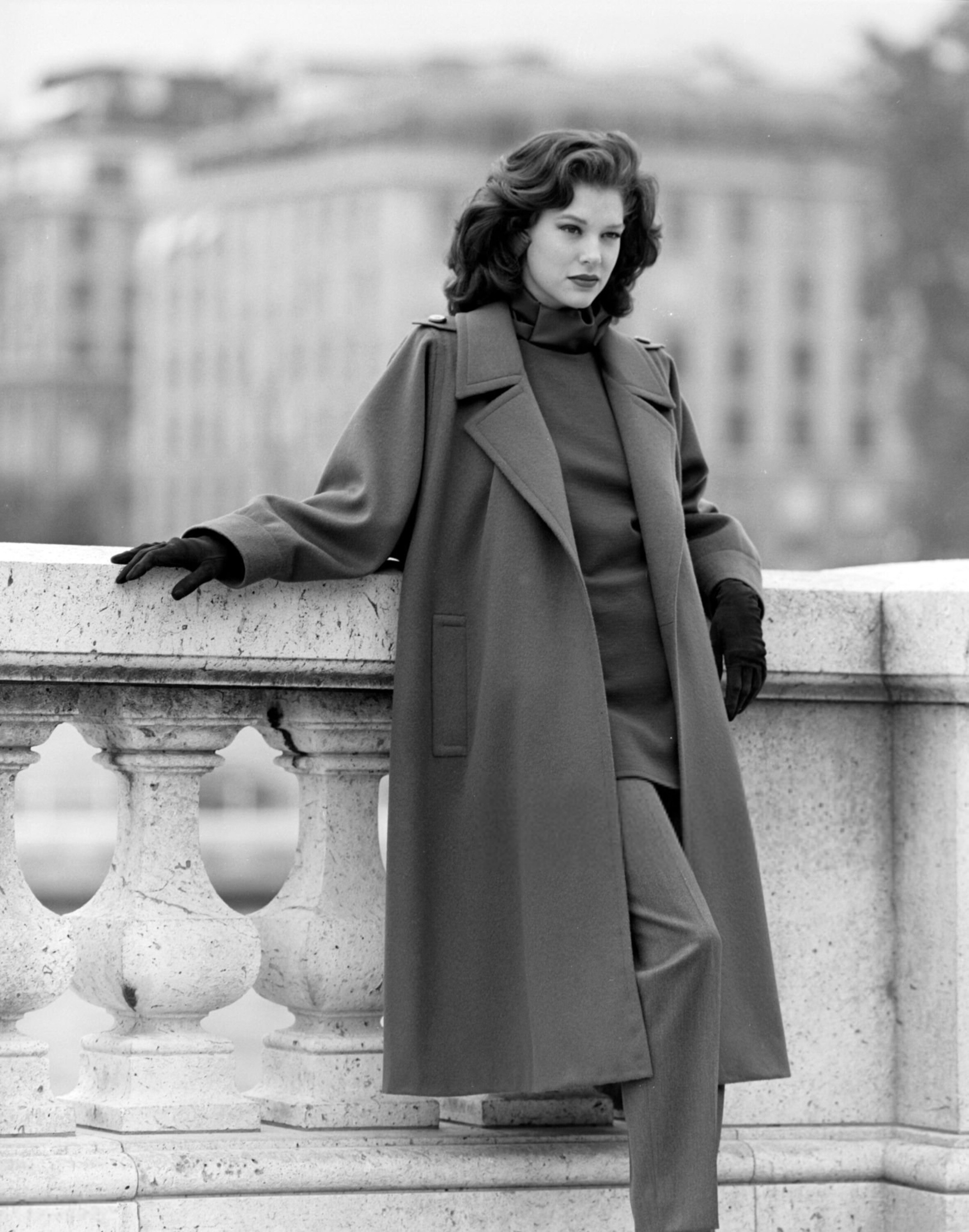 https://e.radikal.host/2025/03/03/Rochelle_Redfield_Yves_Saint_Laurent_FW1985_Couture_Advance_10.jpg.8dba1f58c6bfd943685266daf557e65a.jpg