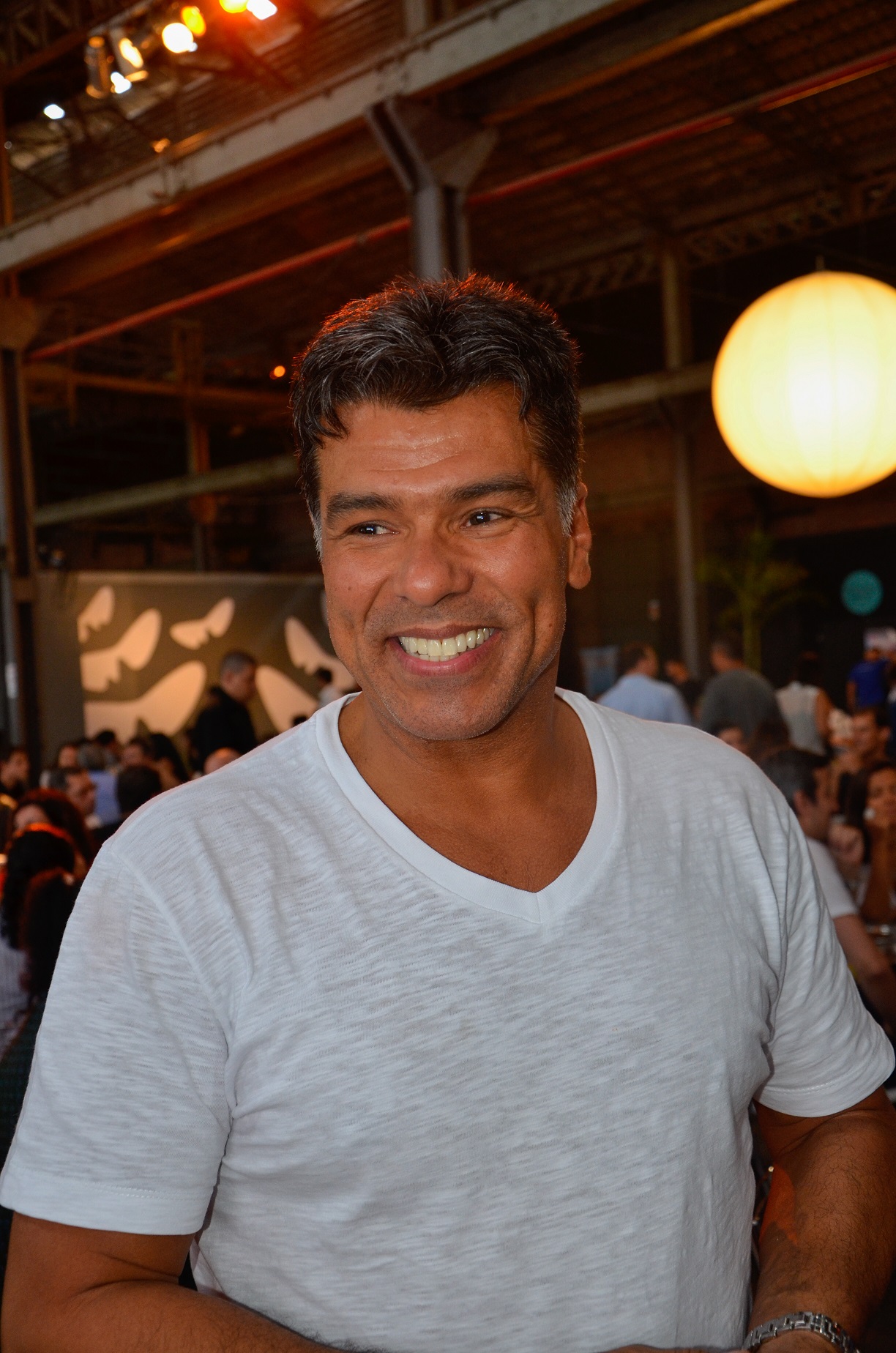 https://e.radikal.host/2025/04/04/Mauricio-Mattar-1.jpg