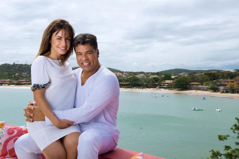 https://e.radikal.host/2025/04/04/img-569318-mauricio-mattar-e-bianca-muller20131203171386098862.jpg