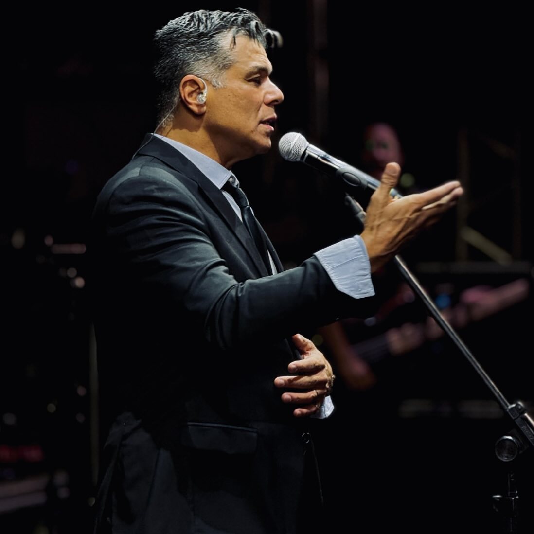 https://e.radikal.host/2025/04/04/mauriciomattar_1743661623202.jpg