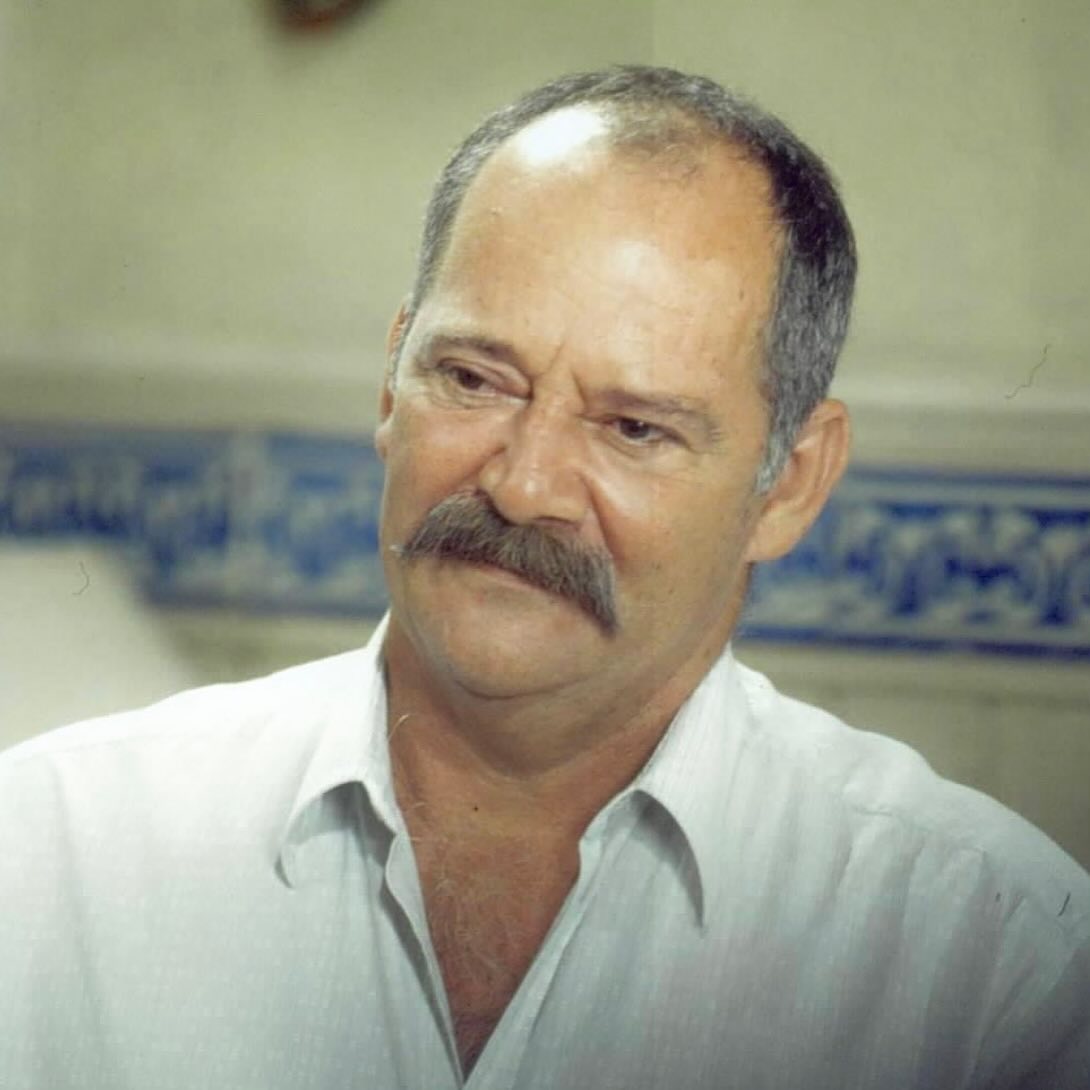 https://e.radikal.host/2025/04/04/memoria_teledramaturgica_1743581410485.jpg