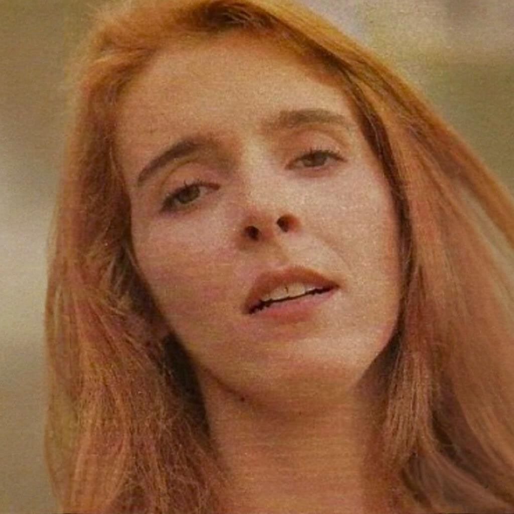 https://e.radikal.host/2025/04/04/memoria_teledramaturgica_1743581423127.jpg