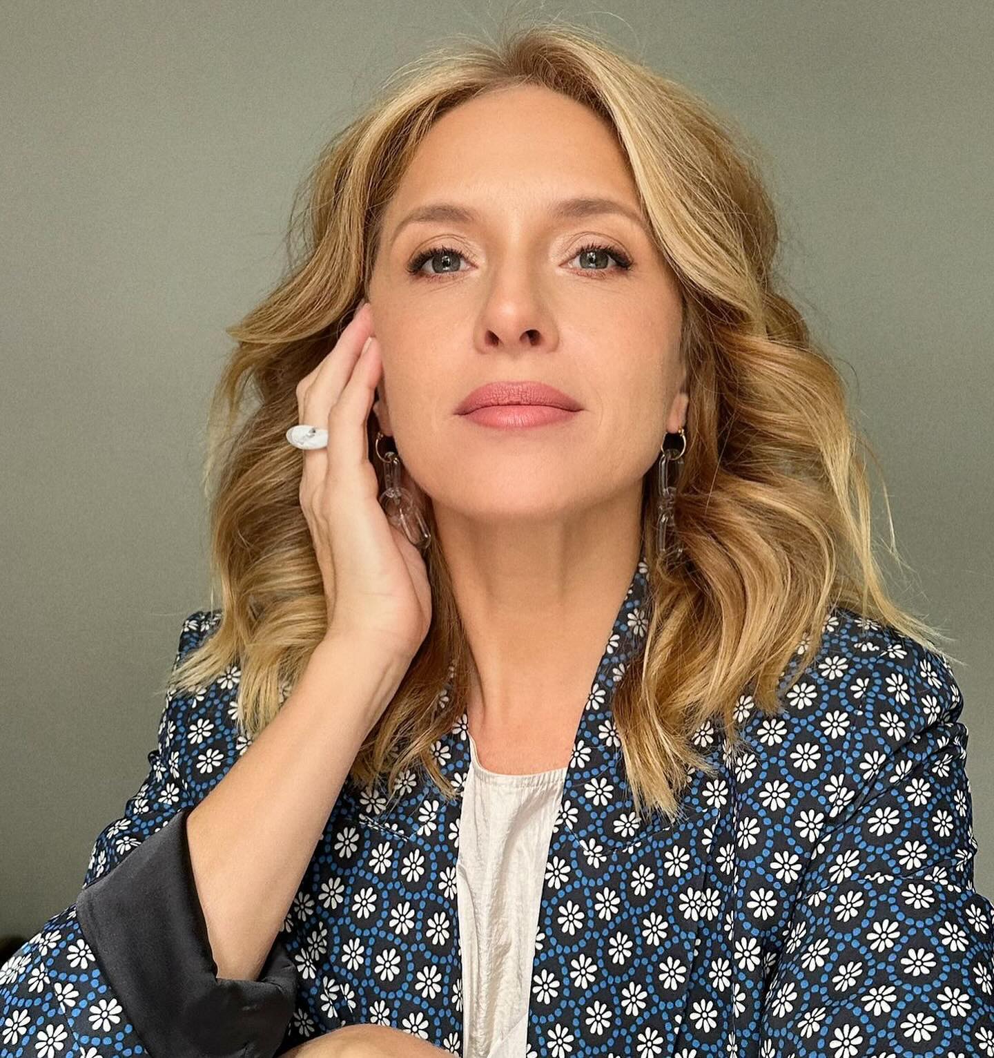 https://e.radikal.host/2025/04/07/petersoncarla_1743922997666.jpg