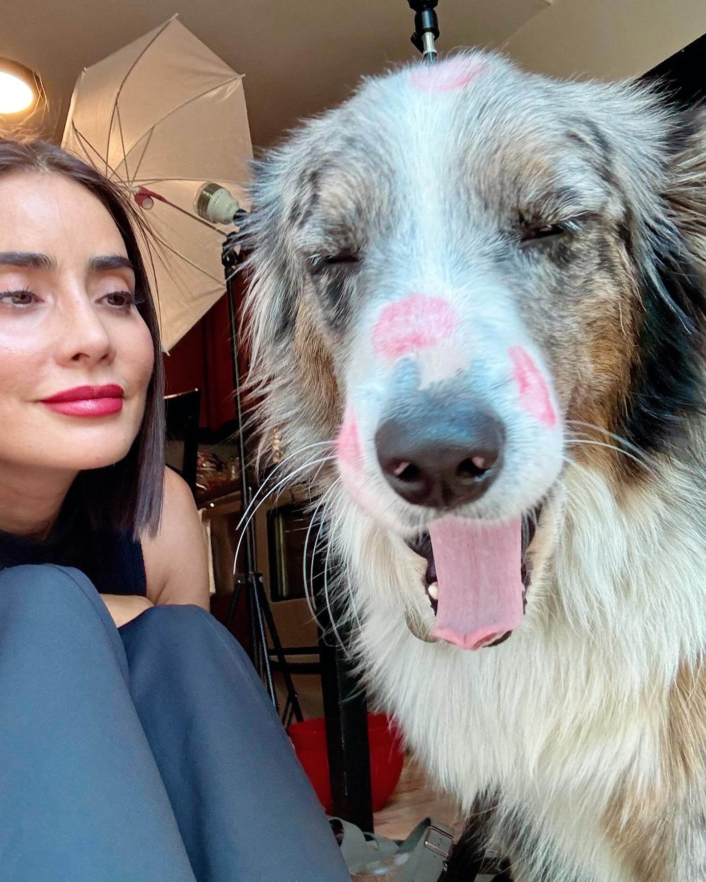 https://e.radikal.host/2025/04/13/paolanunez_1744096056349.jpg
