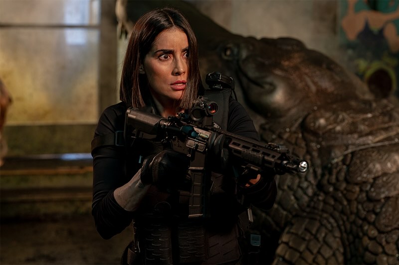 https://e.radikal.host/2025/04/13/paolanunez_1744096078680.jpg