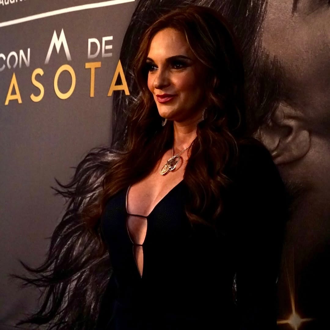 https://e.radikal.host/2025/04/14/Snapins.ai_487948701_18495735565049983_4282725252662463619_n_1080.jpg
