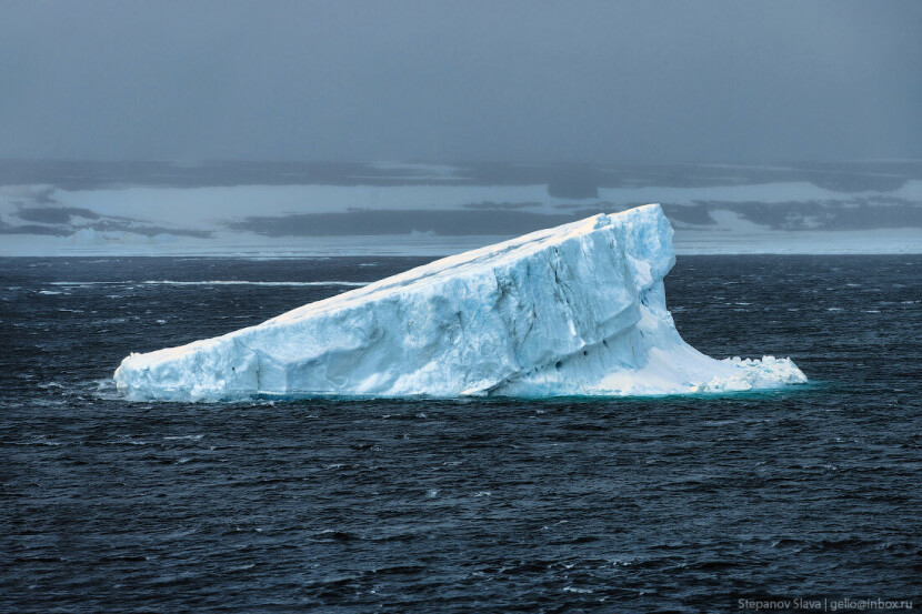 iceberg_0.jpg