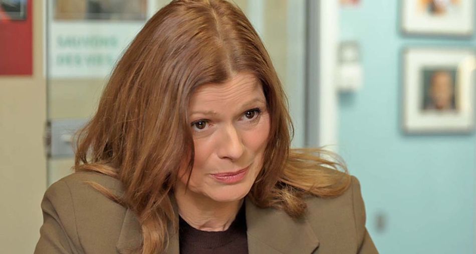 https://e.radikal.host/2025/04/16/laly-helene-raphael-baiser--f1378.jpg