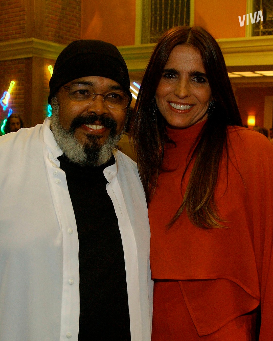 https://e.radikal.host/2025/04/19/canalviva_1744269615904.jpg
