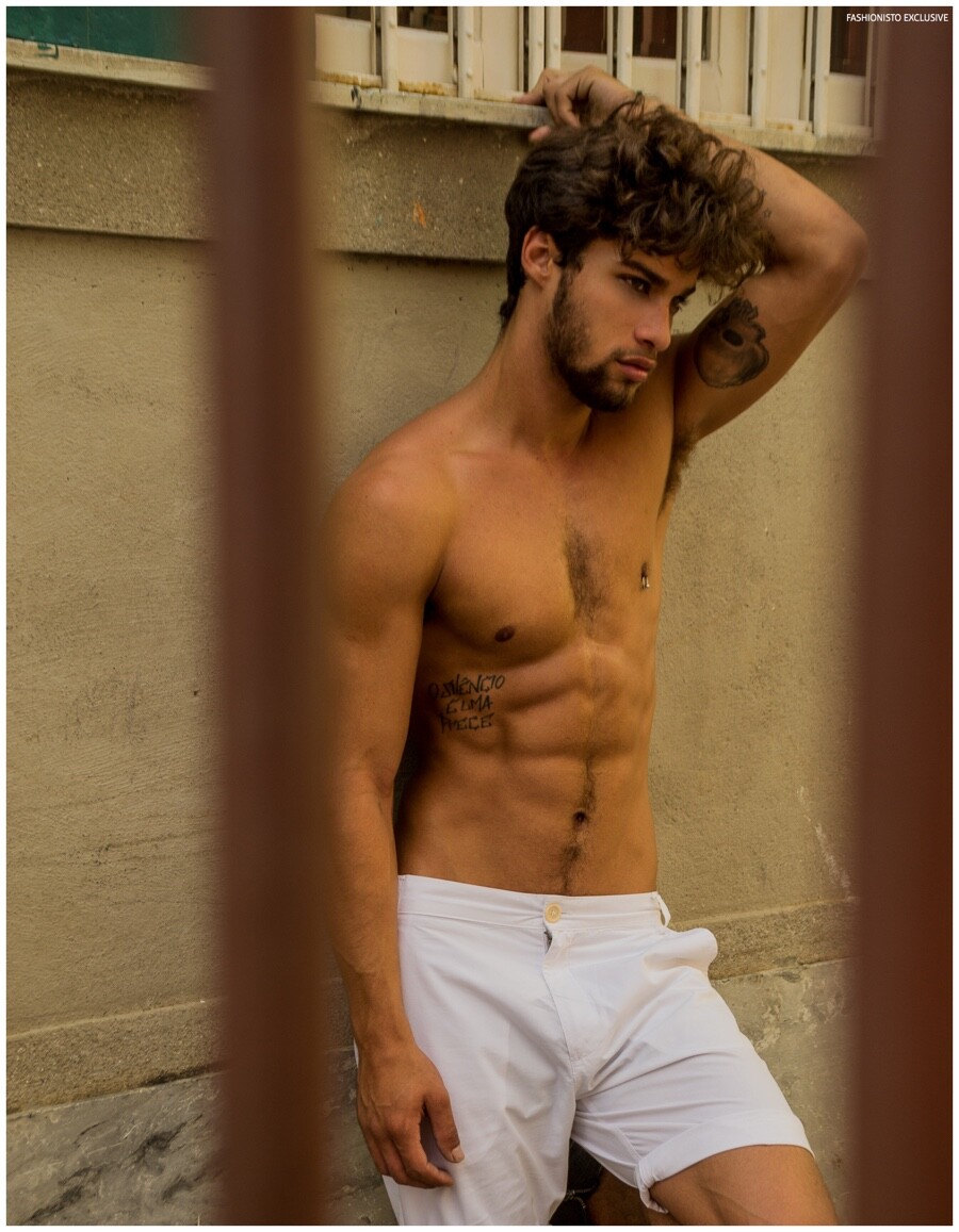 https://e.radikal.host/2025/04/22/Fashionisto-Exclusive-Pablo-Morais-008.jpg