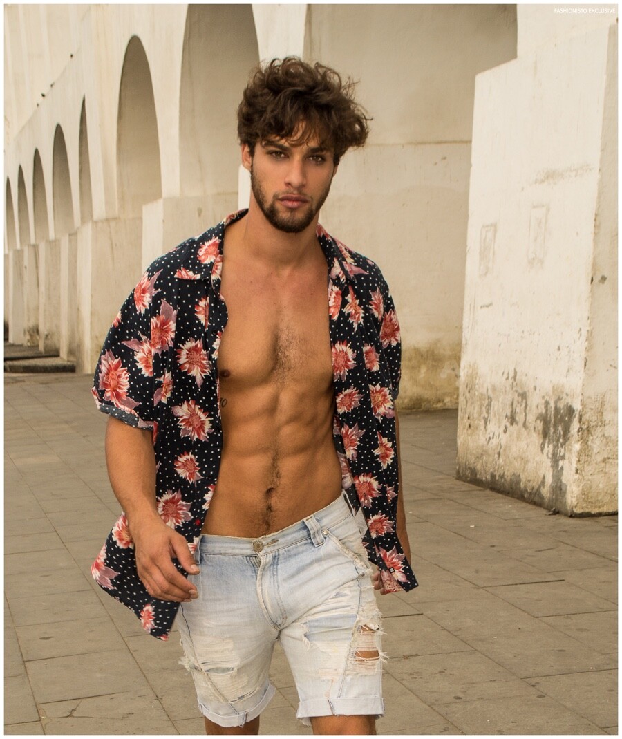 https://e.radikal.host/2025/04/22/Fashionisto-Exclusive-Pablo-Morais-021.jpg
