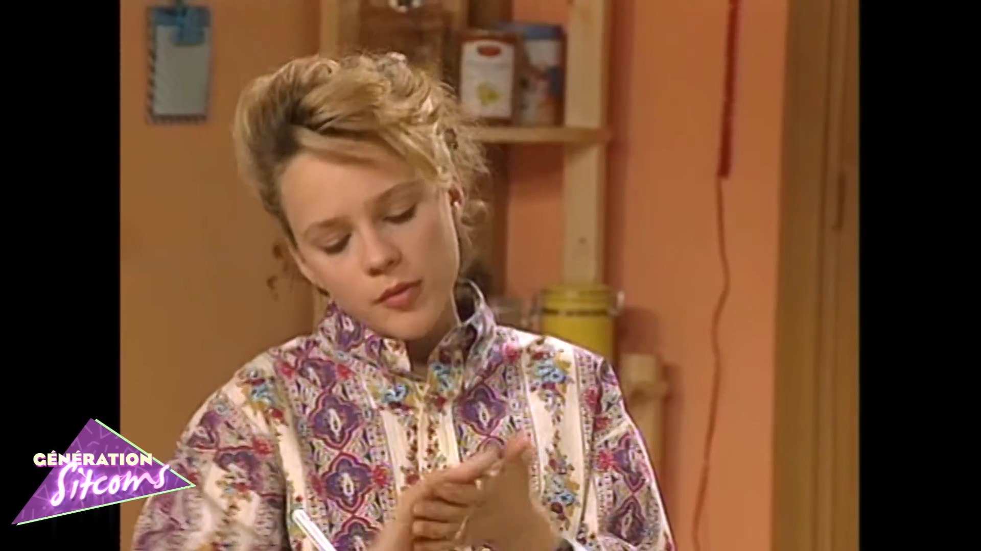 https://e.radikal.host/2025/04/22/PREMIERS-BAISERS-_-Le-vrai-baiser-_-EPISODE-1.mp4_snapshot_09.12.563.jpg