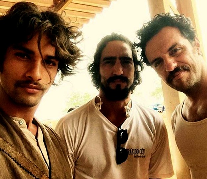 https://e.radikal.host/2025/04/22/pablo-renato-rodrigo.jpg