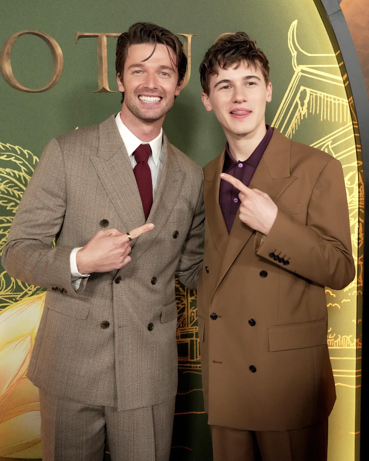 https://e.radikal.host/2025/04/22/patrickschwarzenegger_1744446729847.jpg