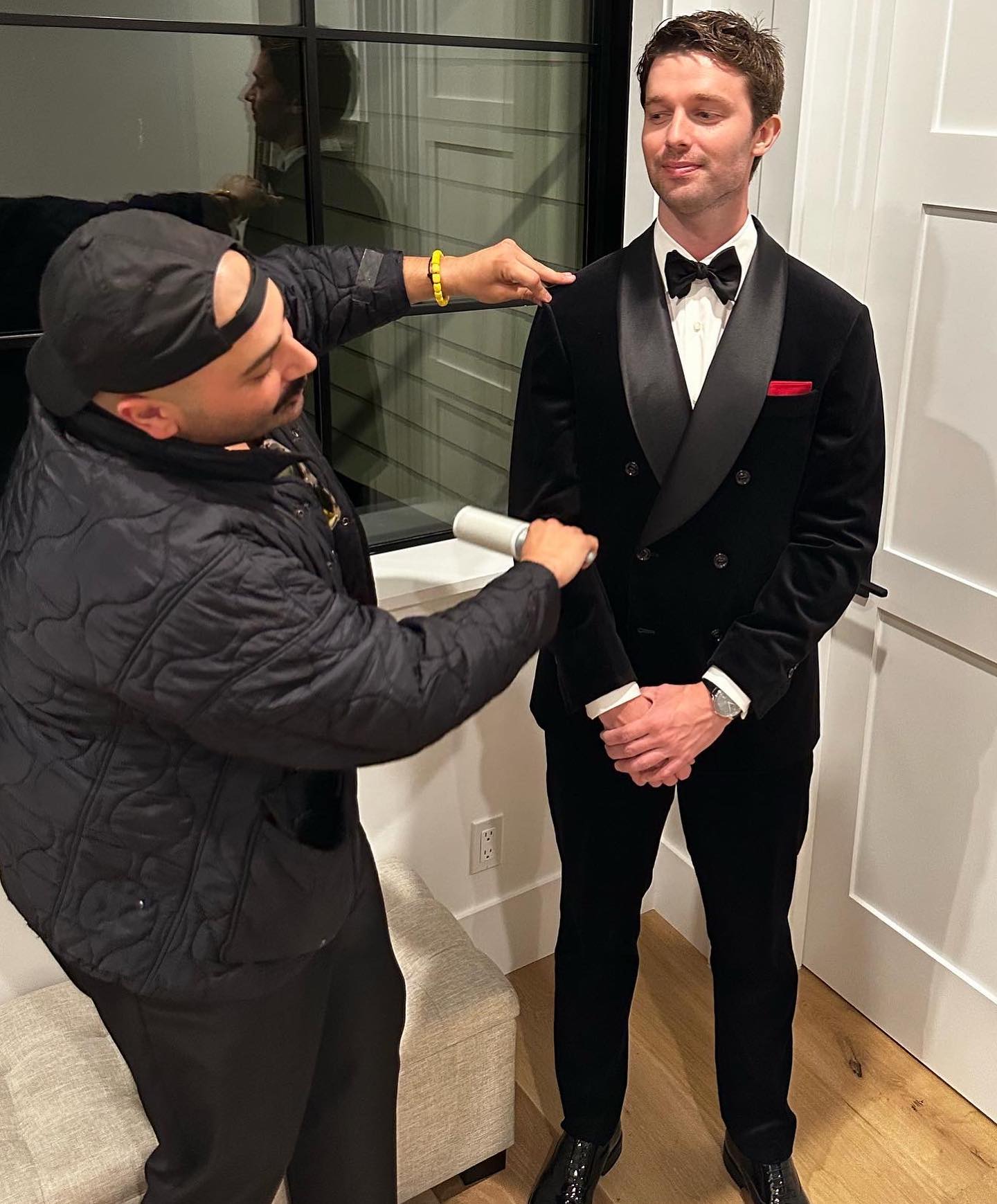 https://e.radikal.host/2025/04/22/patrickschwarzenegger_1744446780966.jpg