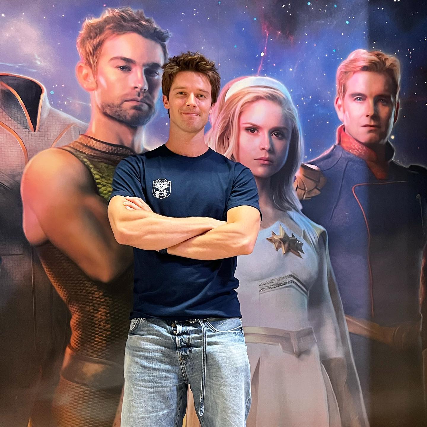 https://e.radikal.host/2025/04/22/patrickschwarzenegger_1744446789654.jpg
