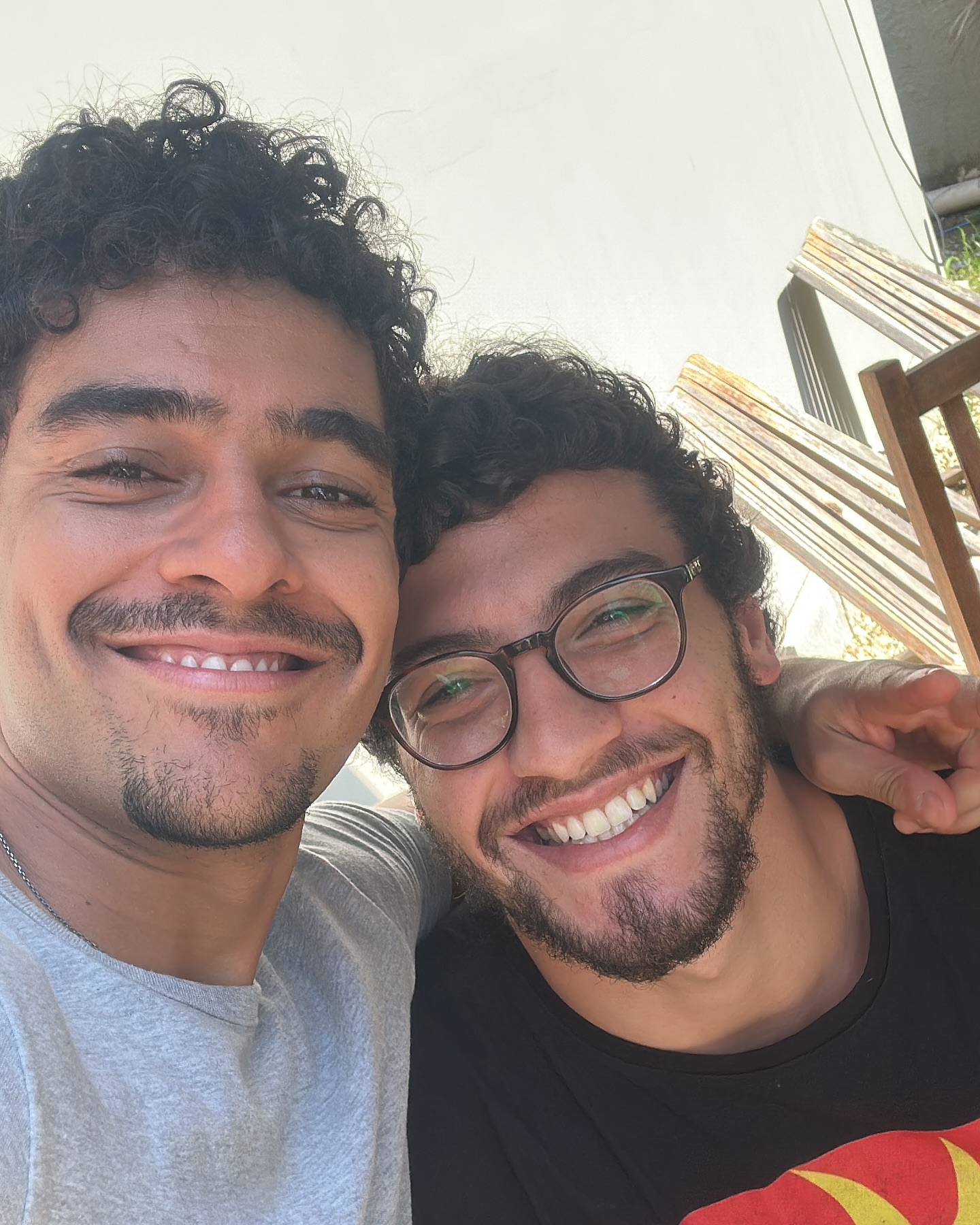 https://e.radikal.host/2025/04/23/oigorfernandez_1744703569489.jpg