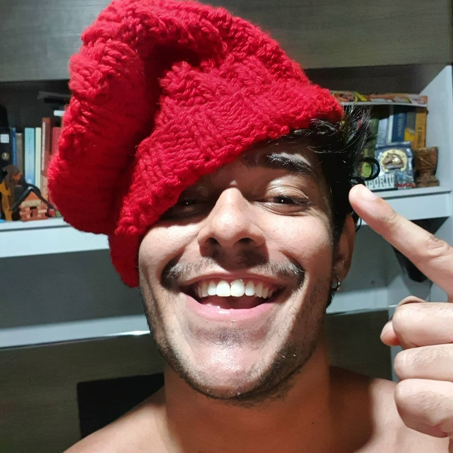 https://e.radikal.host/2025/04/23/oigorfernandez_1744703860382.jpg