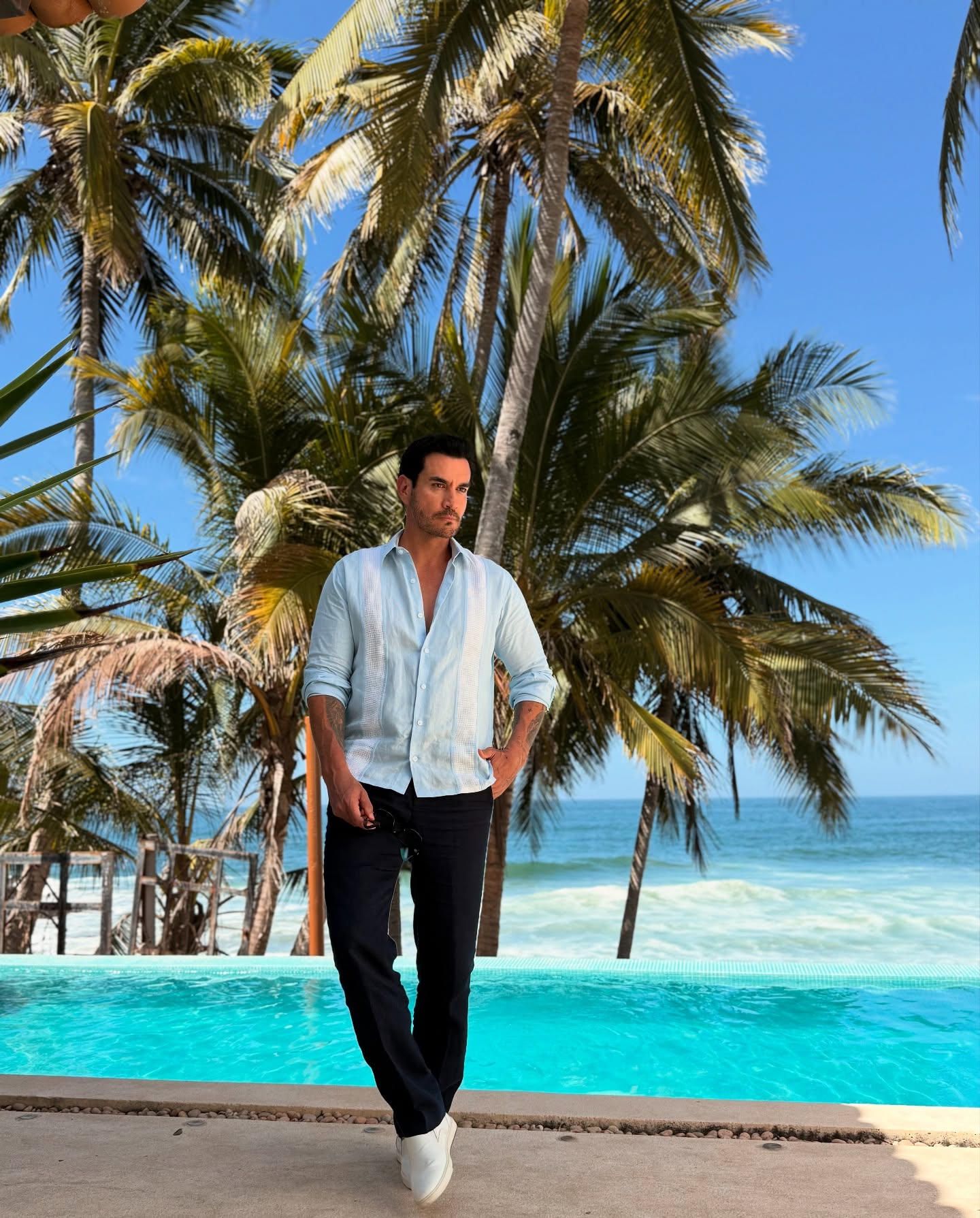 https://e.radikal.host/2025/04/24/davidzepeda1_1744787670623.jpg