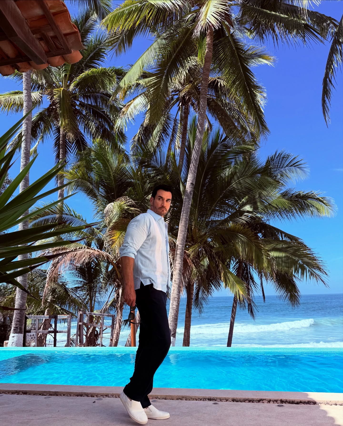 https://e.radikal.host/2025/04/24/davidzepeda1_1744787672725.jpg