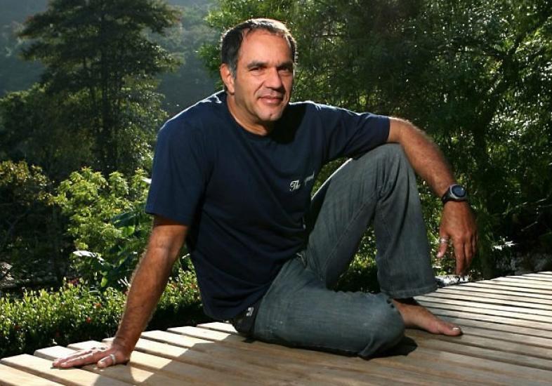 https://e.radikal.host/2025/04/24/galas-maduros-humberto-martins-19031.jpg