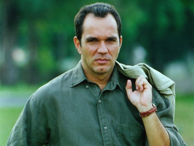 https://e.radikal.host/2025/04/24/humberto_martins.jpg